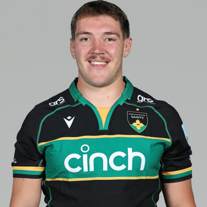 24/25 Season Headshot - Tom Lockett